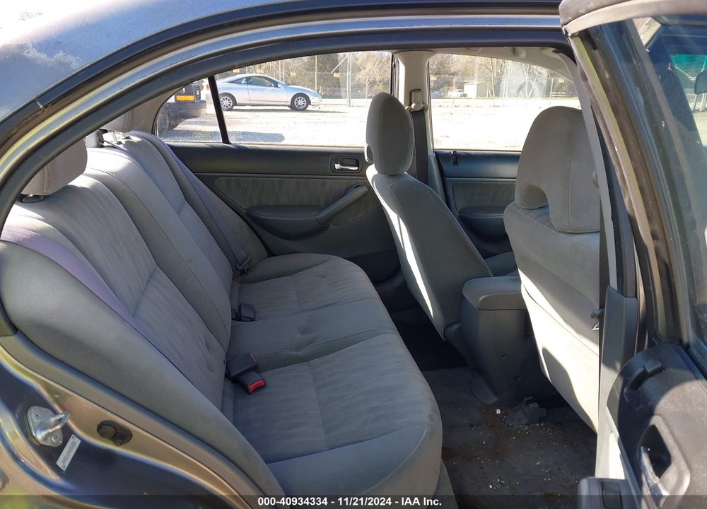 2005 HONDA CIVIC LX VIN: 2HGES16545H587235