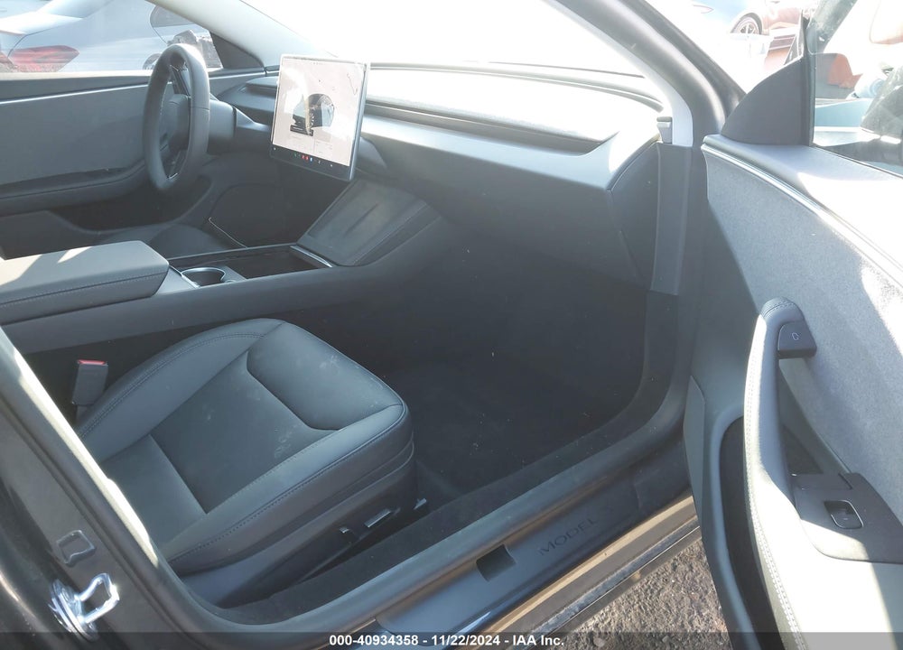 2025 TESLA MODEL 3 LONG RANGE REAR-WHEEL DRIVE VIN: 5YJ3E1EA5SF873673