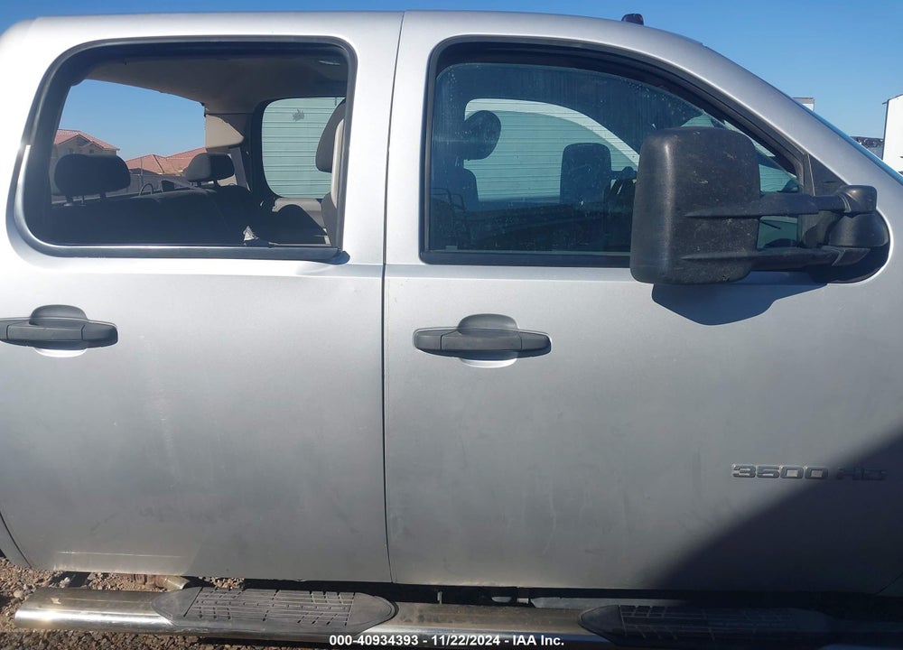 2011 GMC SIERRA 3500HD WORK TRUCK VIN: 1GT412C88BF207263