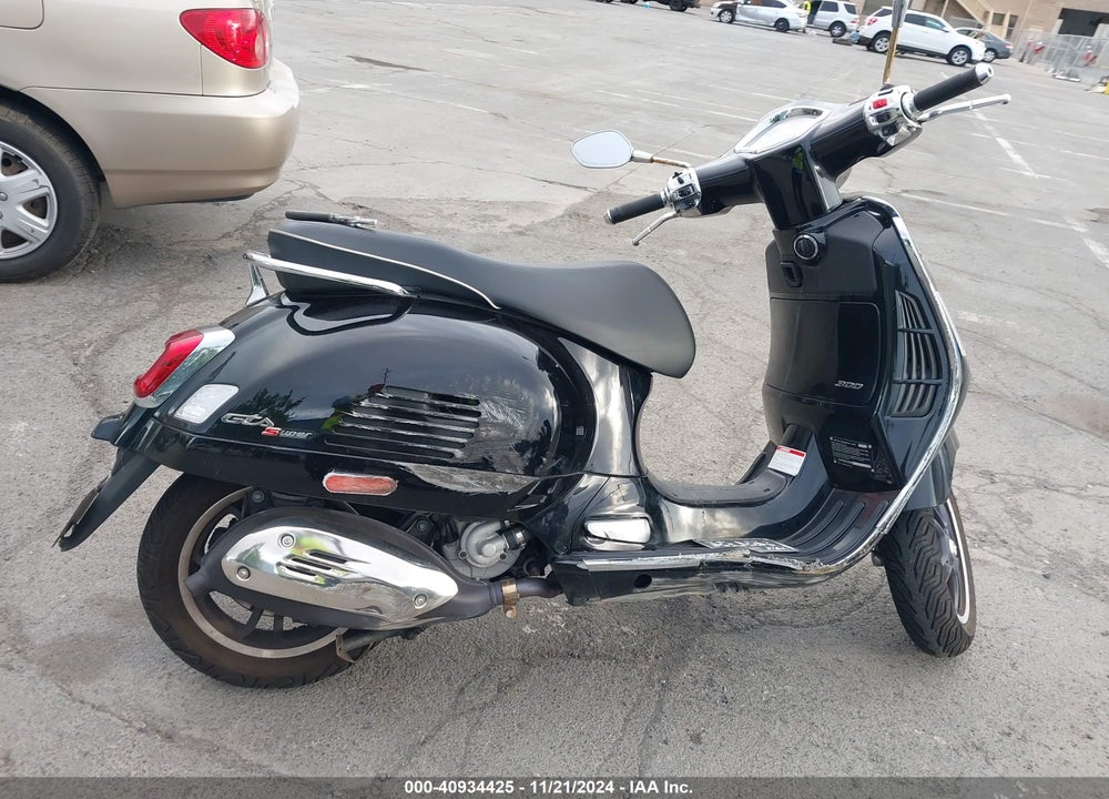 2023 VESPA GTS/SEI GIORNI 300 VIN: ZAPMD39M3P5100585