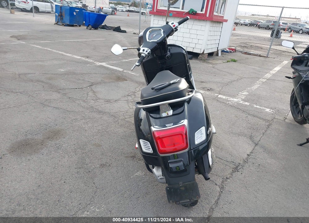 2023 VESPA GTS/SEI GIORNI 300 VIN: ZAPMD39M3P5100585
