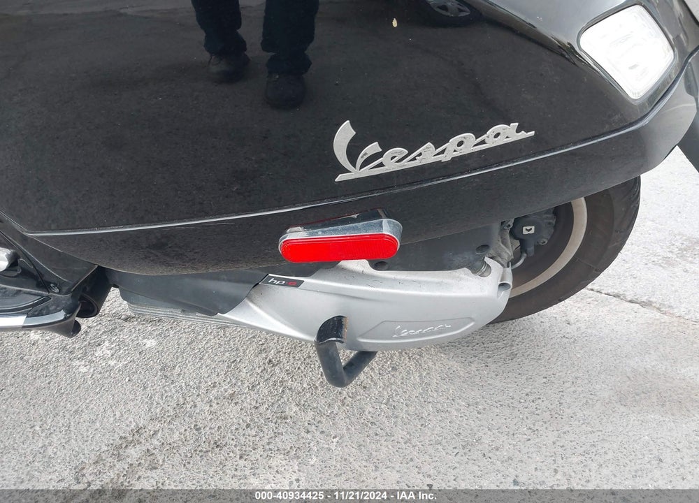 2023 VESPA GTS/SEI GIORNI 300 VIN: ZAPMD39M3P5100585