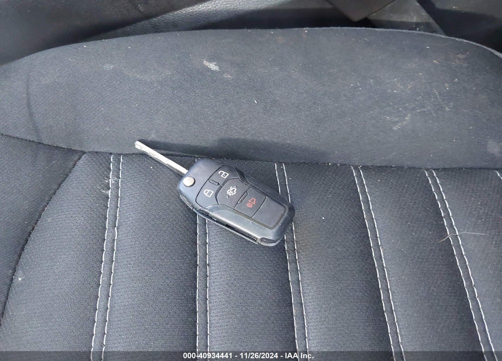 2013 FORD FUSION SE VIN: 3FA6P0H71DR340096