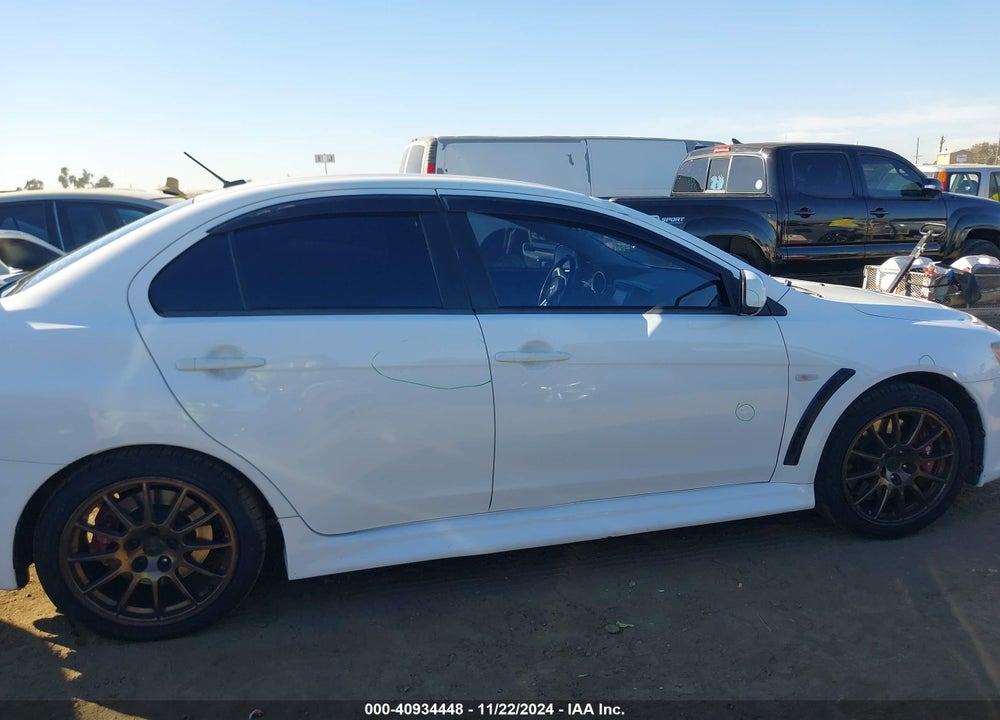 2014 MITSUBISHI LANCER EVOLUTION GSR VIN: JA32W8FV1EU025173
