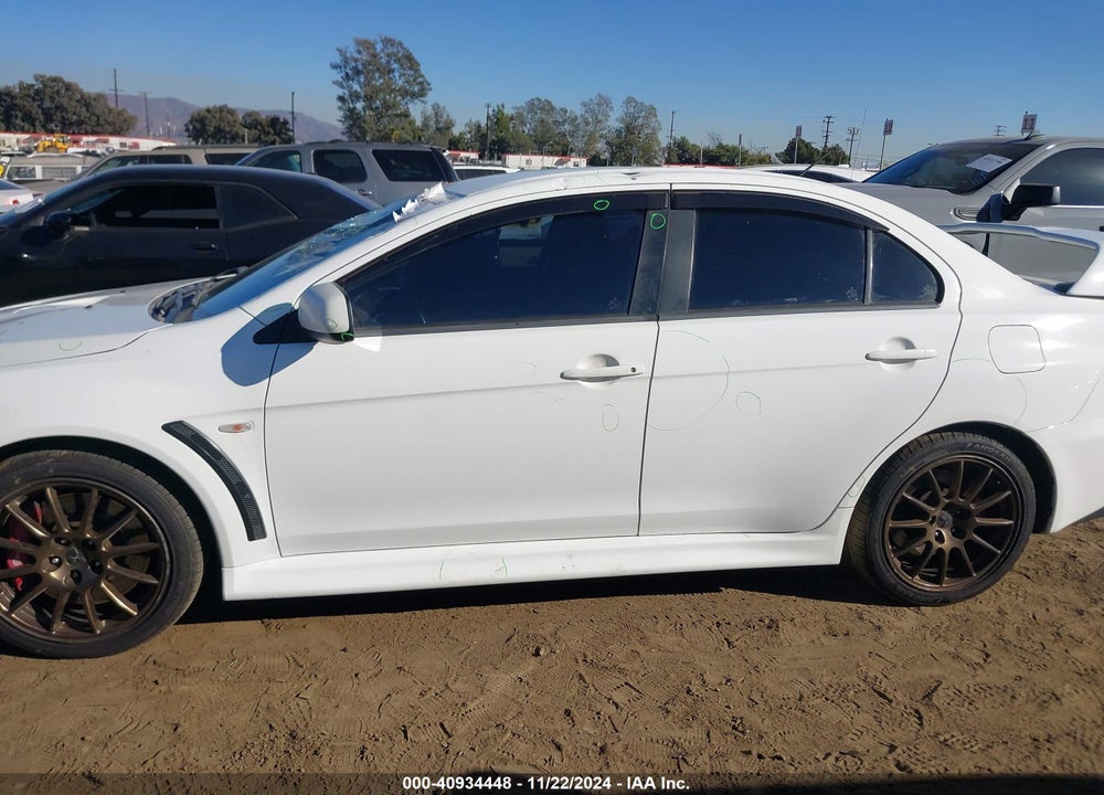2014 MITSUBISHI LANCER EVOLUTION GSR VIN: JA32W8FV1EU025173