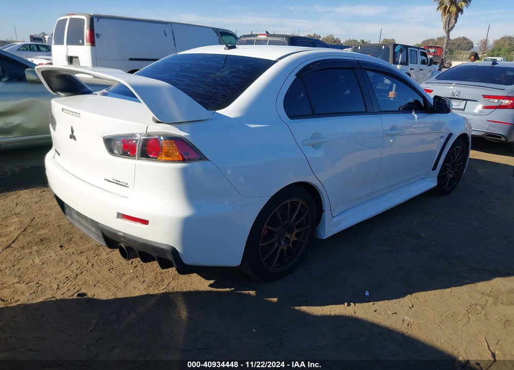 2014 MITSUBISHI LANCER EVOLUTION GSR VIN: JA32W8FV1EU025173