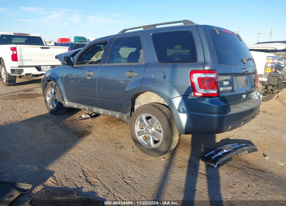 2010 FORD ESCAPE XLT VIN: 1FMCU0D78AKC23588