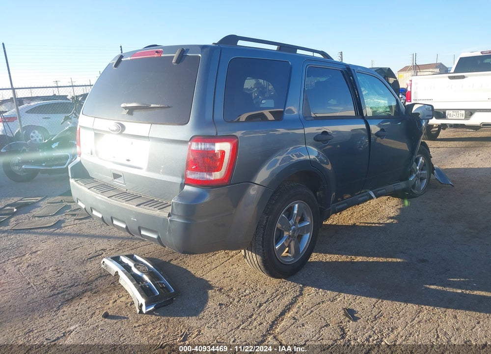 2010 FORD ESCAPE XLT VIN: 1FMCU0D78AKC23588