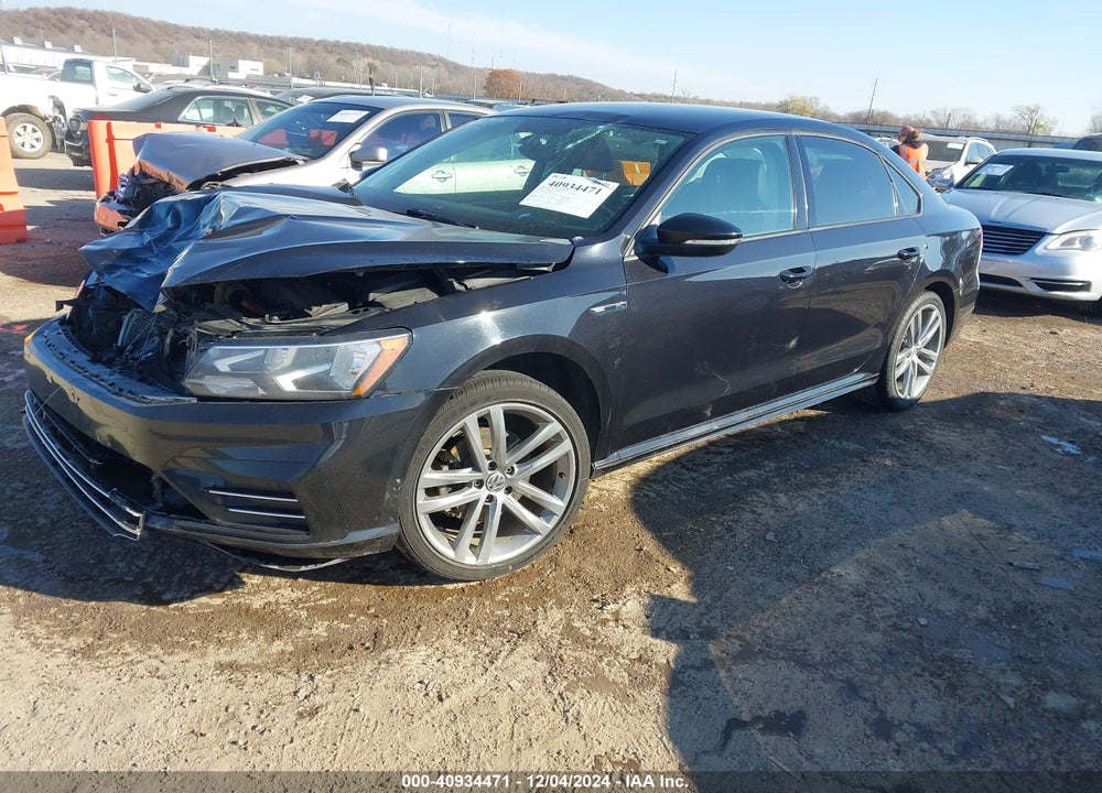 2018 VOLKSWAGEN PASSAT VIN: 1VWAA7A30JC021351