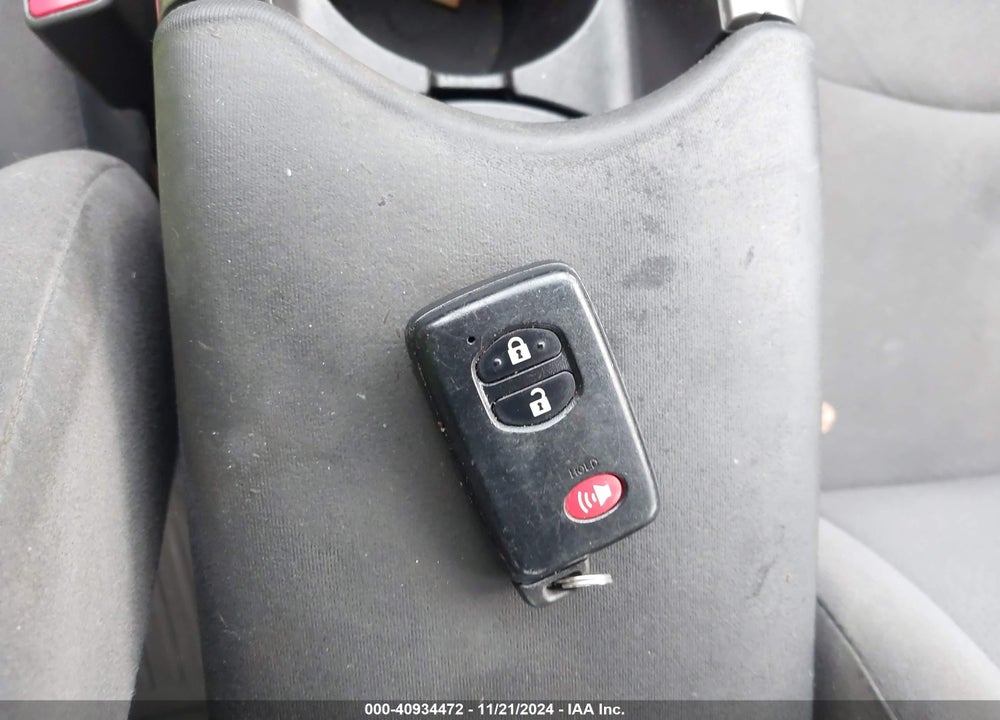 2013 TOYOTA PRIUS TWO VIN: JTDKN3DU1D5656161