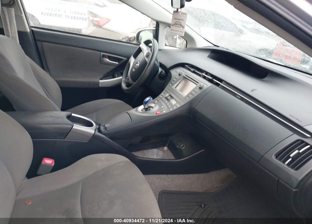 2013 TOYOTA PRIUS TWO VIN: JTDKN3DU1D5656161