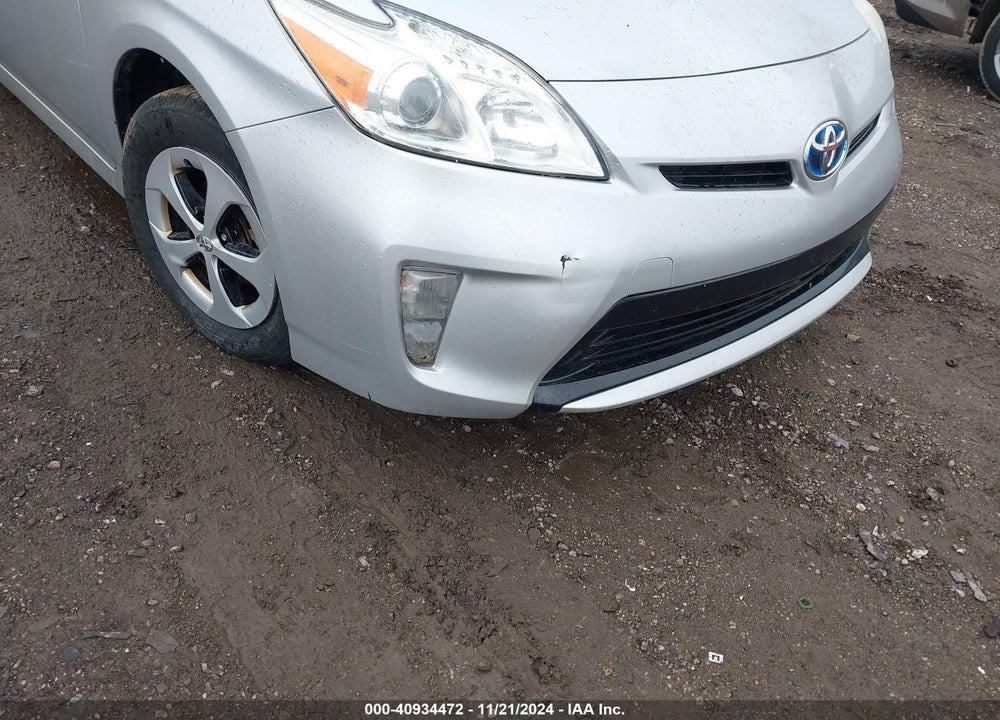 2013 TOYOTA PRIUS TWO VIN: JTDKN3DU1D5656161