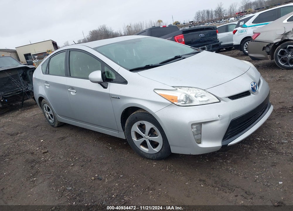 2013 TOYOTA PRIUS TWO VIN: JTDKN3DU1D5656161