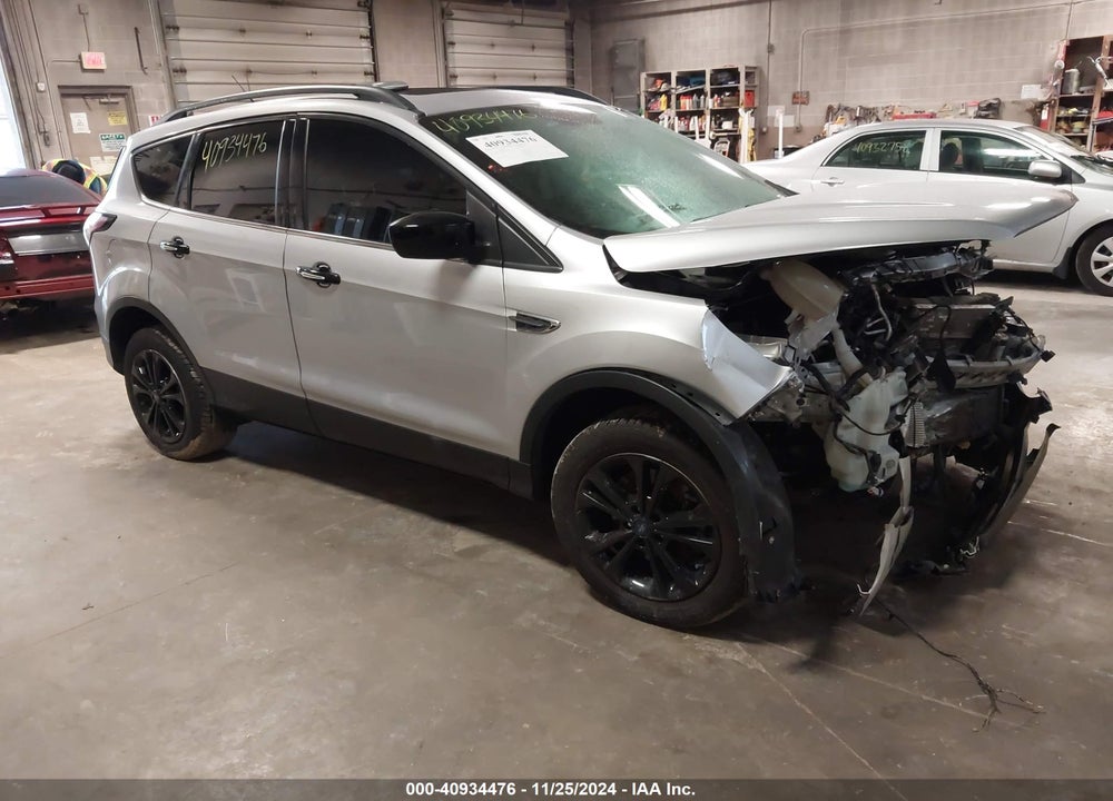 2017 FORD ESCAPE SE VIN: 1FMCU9GD0HUE39598