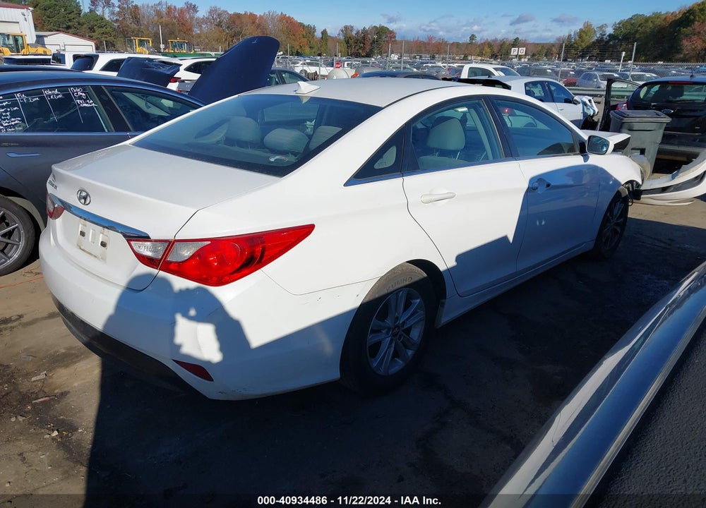 2014 HYUNDAI SONATA GLS VIN: 5NPEB4AC1EH831985