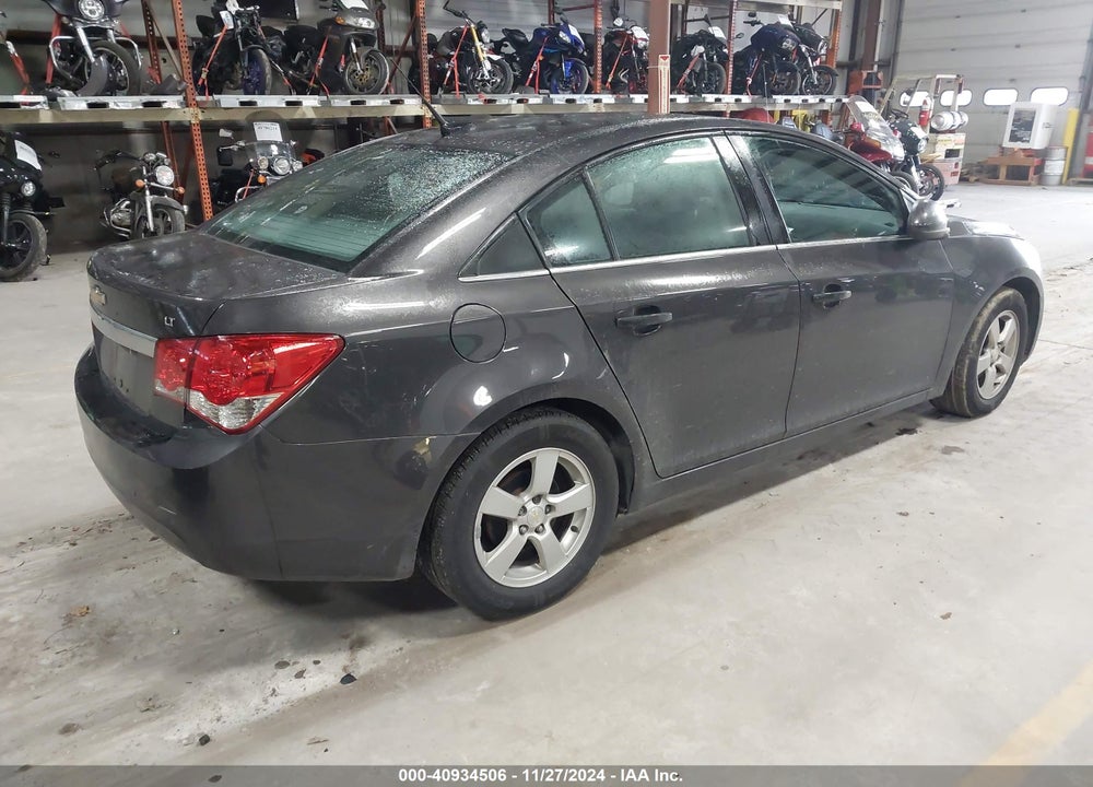 2014 CHEVROLET CRUZE 1LT AUTO VIN: 1G1PC5SB8E7472004