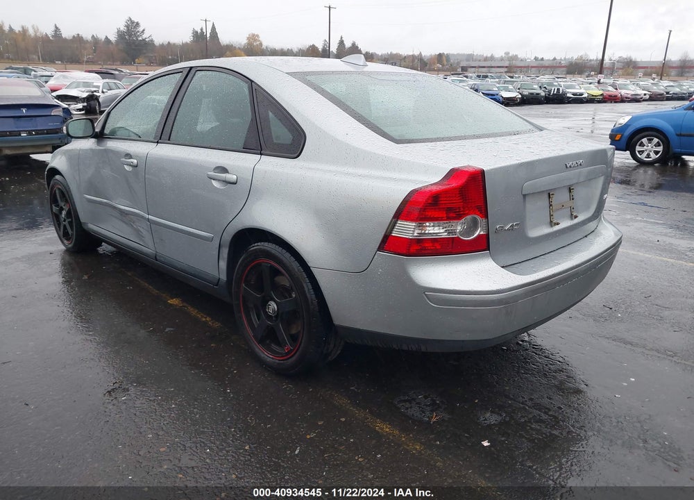 2007 VOLVO S40 2.4I VIN: YV1MS390872252751