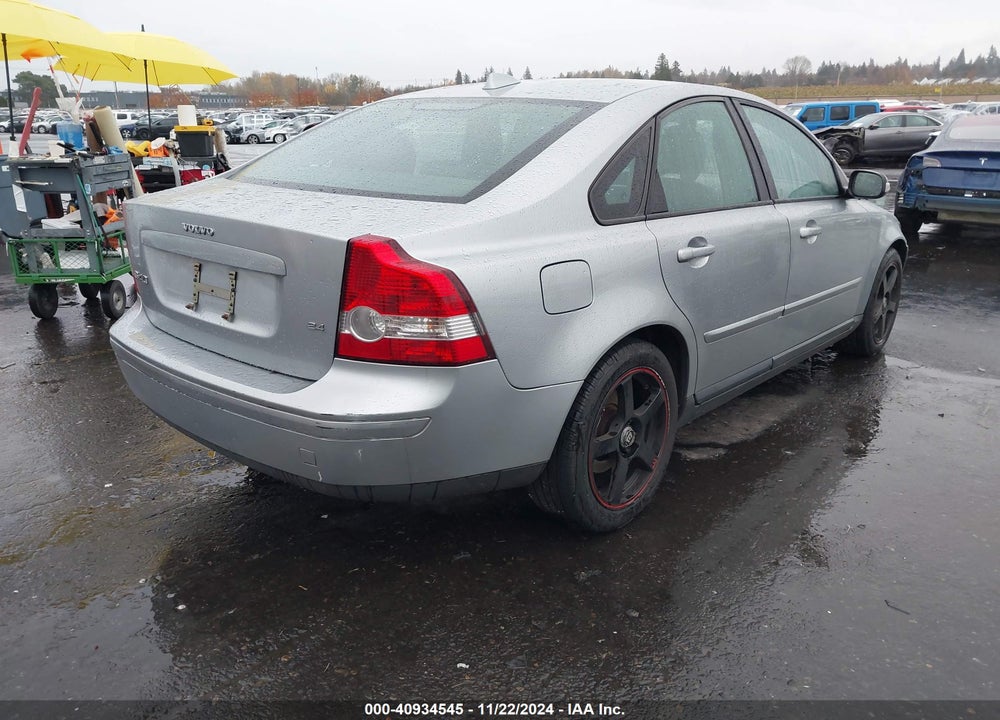 2007 VOLVO S40 2.4I VIN: YV1MS390872252751