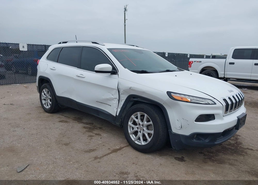 2018 JEEP CHEROKEE LATITUDE PLUS FWD VIN: 1C4PJLLB3JD518589