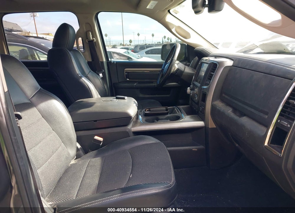 2017 RAM 1500 SPORT  4X2 6'4 BOX VIN: 1C6RR6UT4HS775638