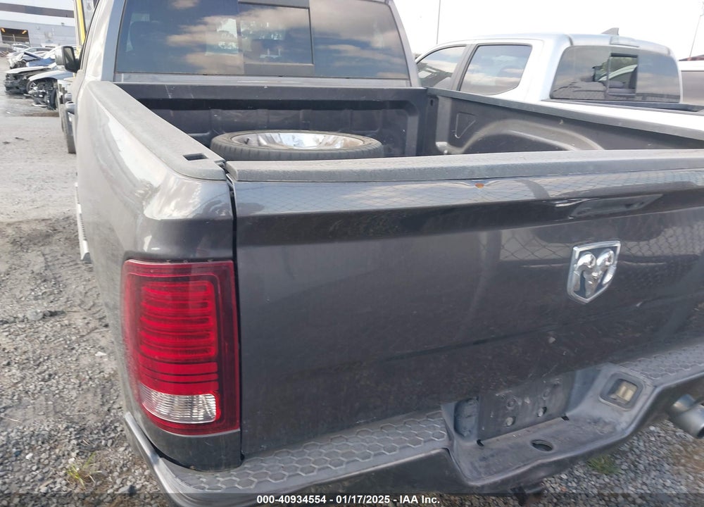 2017 RAM 1500 SPORT  4X2 6'4 BOX VIN: 1C6RR6UT4HS775638