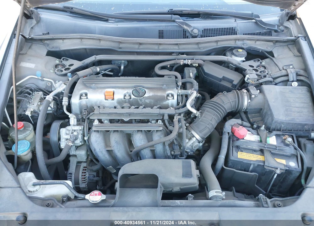 2010 HONDA ACCORD 2.4 EX-L VIN: 1HGCP2F88AA185249