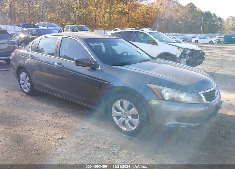 2010 HONDA ACCORD 2.4 EX-L VIN: 1HGCP2F88AA185249