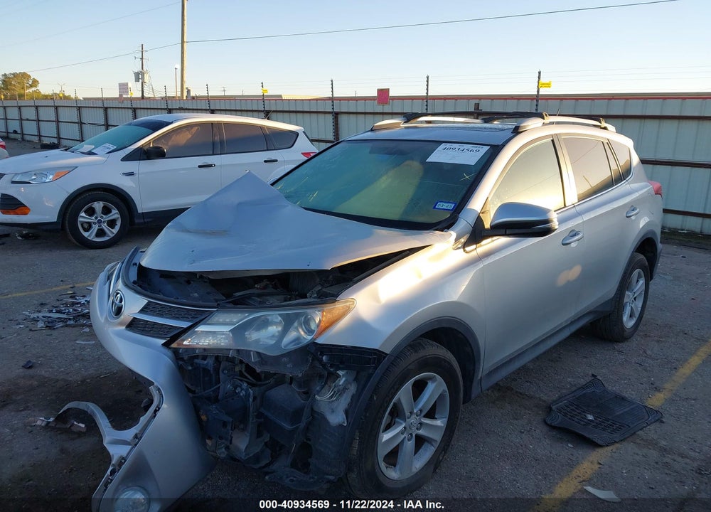 2014 TOYOTA RAV4 XLE VIN: 2T3WFREV8EW107589