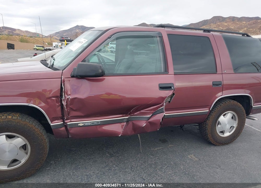 1996 CHEVROLET TAHOE VIN: 1GNEK13R3TJ344699
