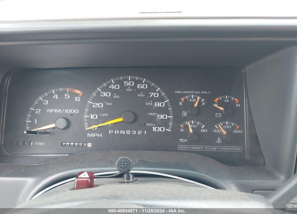 1996 CHEVROLET TAHOE VIN: 1GNEK13R3TJ344699