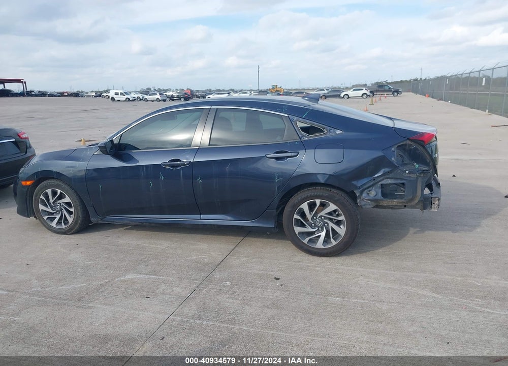 2018 HONDA CIVIC VIN: 19XFC2F77JE017193