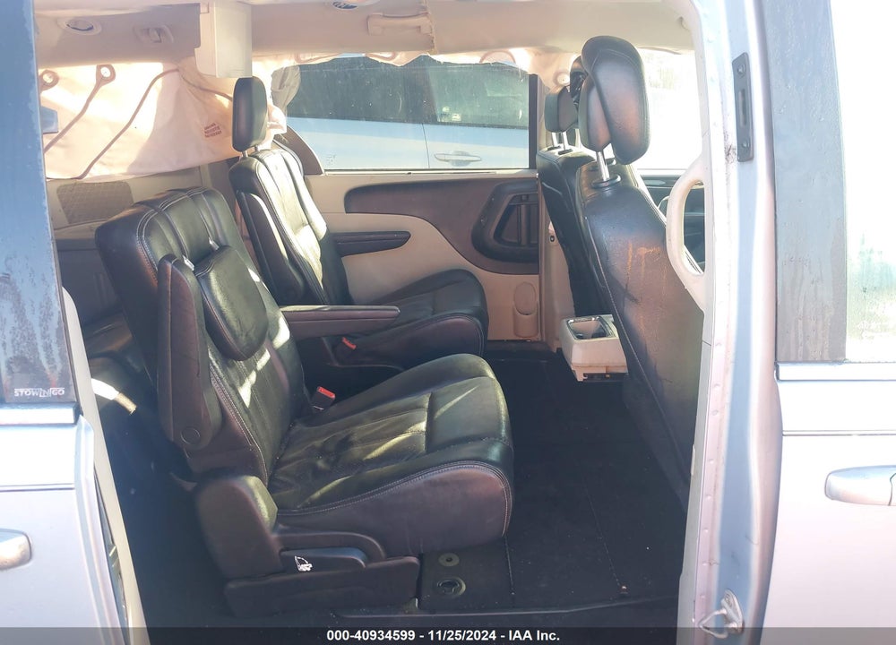 2013 CHRYSLER TOWN & COUNTRY TOURING-L VIN: 2C4RC1CG2DR607123