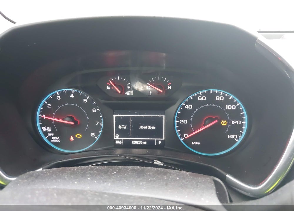 2018 CHEVROLET EQUINOX LT VIN: 2GNAXJEV7J6109873
