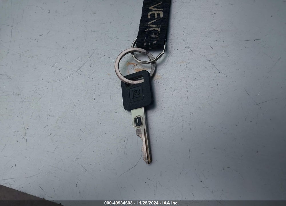 1996 CADILLAC DEVILLE VIN: 1G6KD52Y5TU267843
