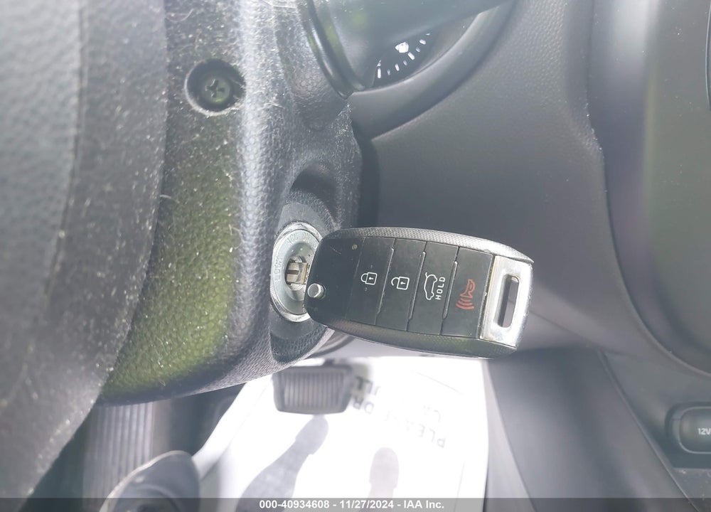 2015 KIA SOUL VIN: KNDJP3A57F7112161