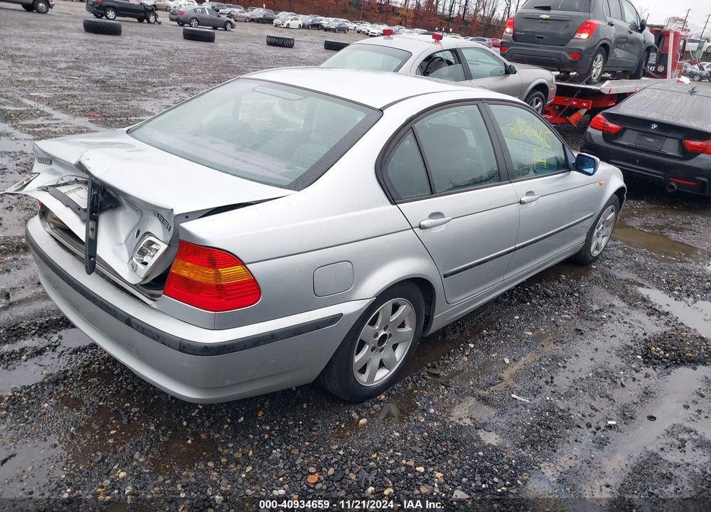 2005 BMW 325I VIN: WBAAZ33485KW75632