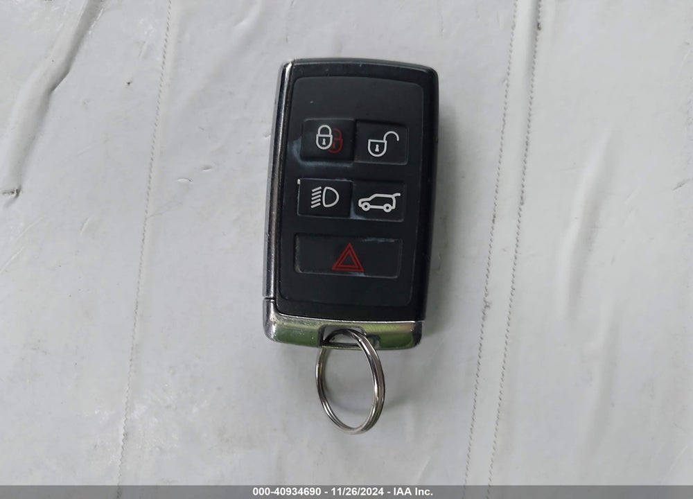 2022 LAND ROVER RANGE ROVER EVOQUE S VIN: SALZJ2FXXNH165477