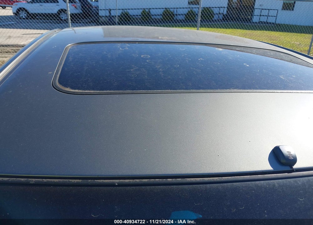 2005 TOYOTA AVALON XLS VIN: 4T1BK36B05U037980