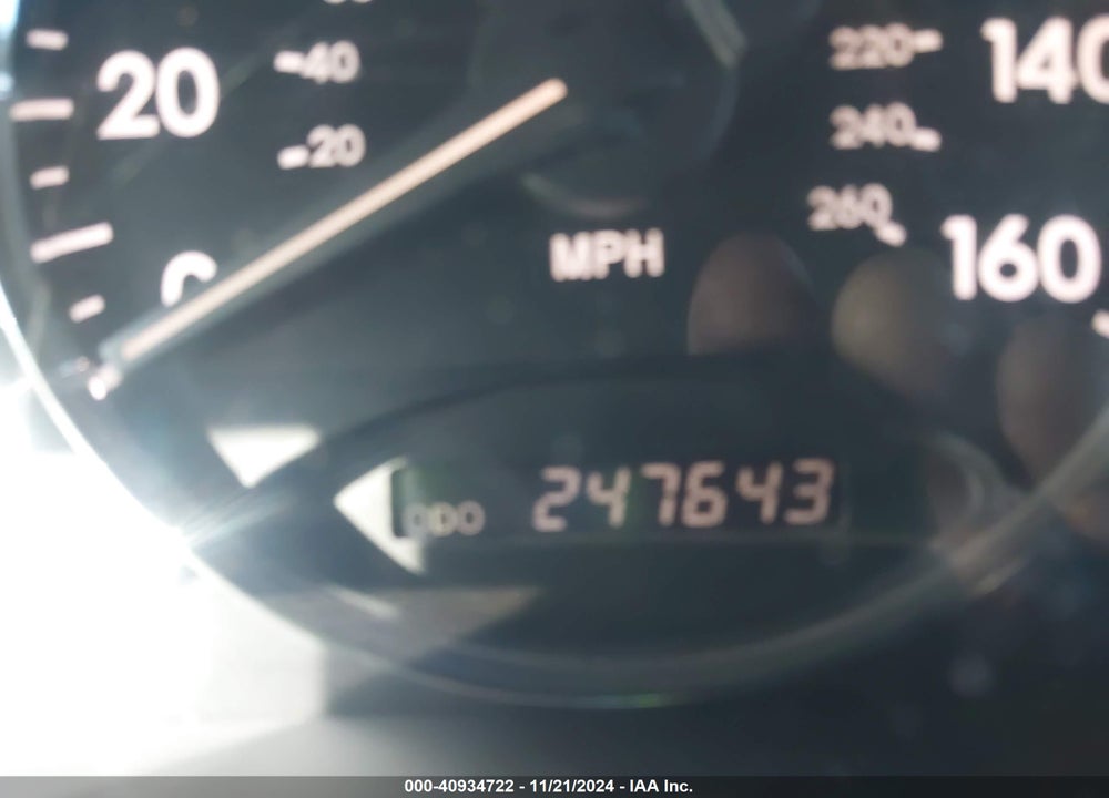 2005 TOYOTA AVALON XLS VIN: 4T1BK36B05U037980