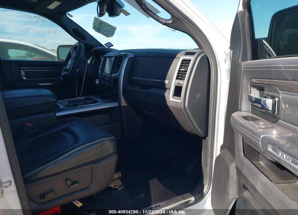2017 RAM 1500 LIMITED  4X2 5'7 BOX VIN: 1C6RR6PT6HS550312