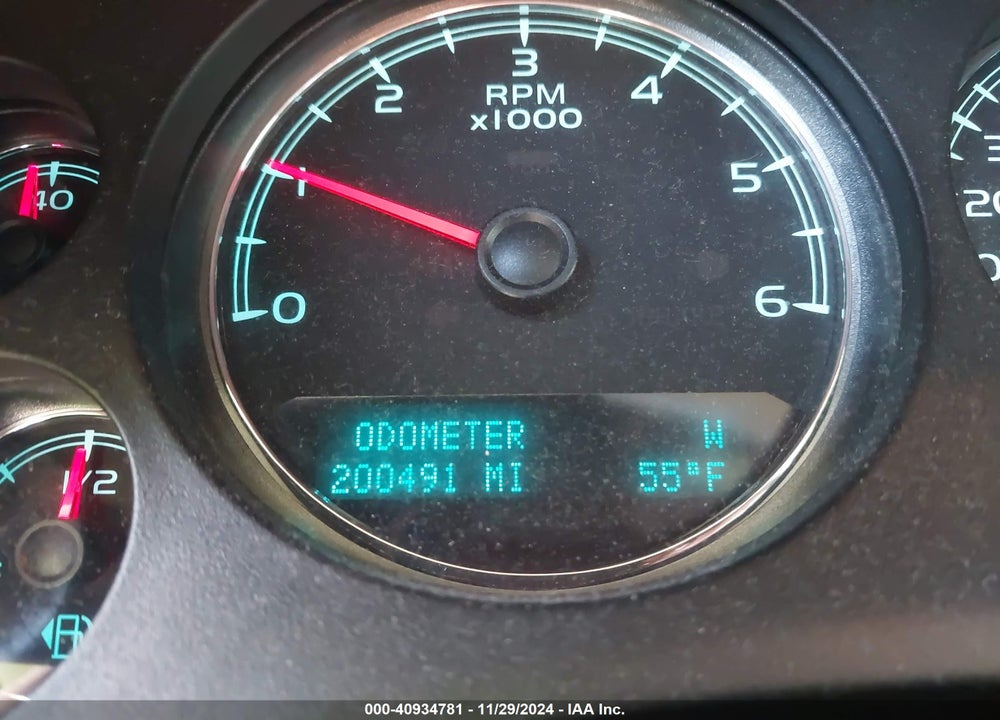 2011 CHEVROLET SUBURBAN 1500 LTZ VIN: 1GNSCKE07BR313718