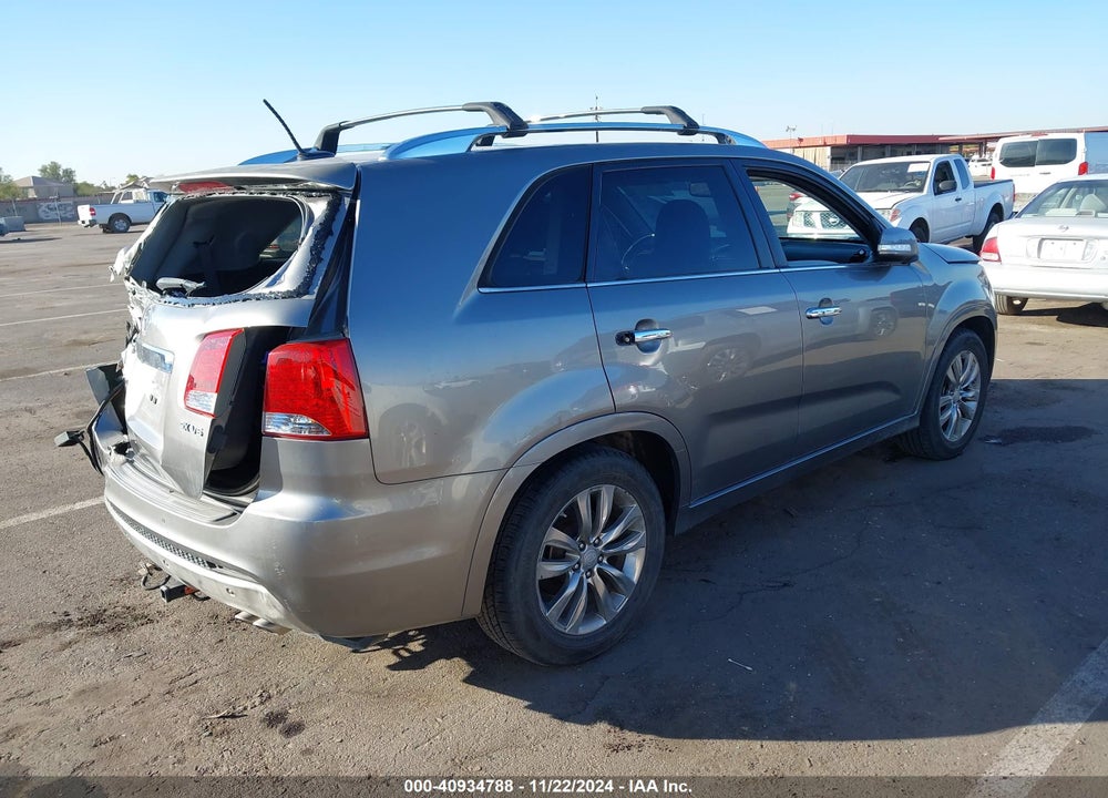 2012 KIA SORENTO SX V6 VIN: 5XYKW4A20CG257110
