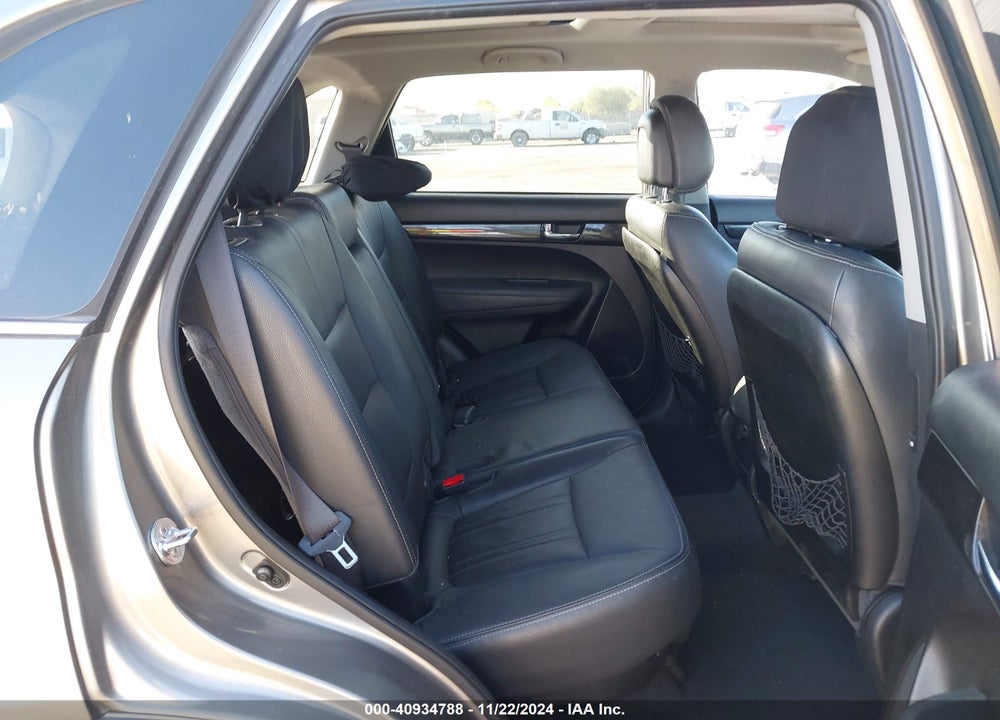 2012 KIA SORENTO SX V6 VIN: 5XYKW4A20CG257110