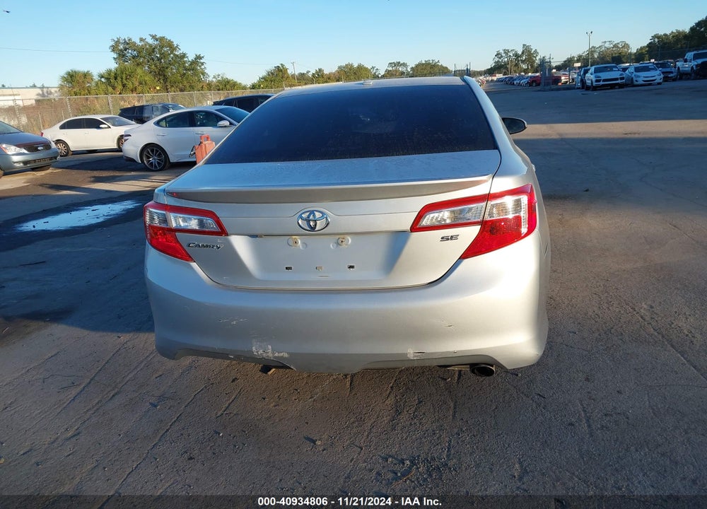 2014 TOYOTA CAMRY SE VIN: 4T1BF1FK9EU810874