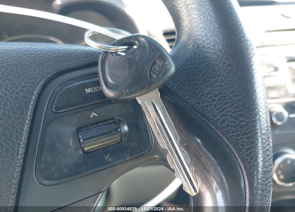 2015 KIA FORTE LX VIN: KNAFK4A68F5392667