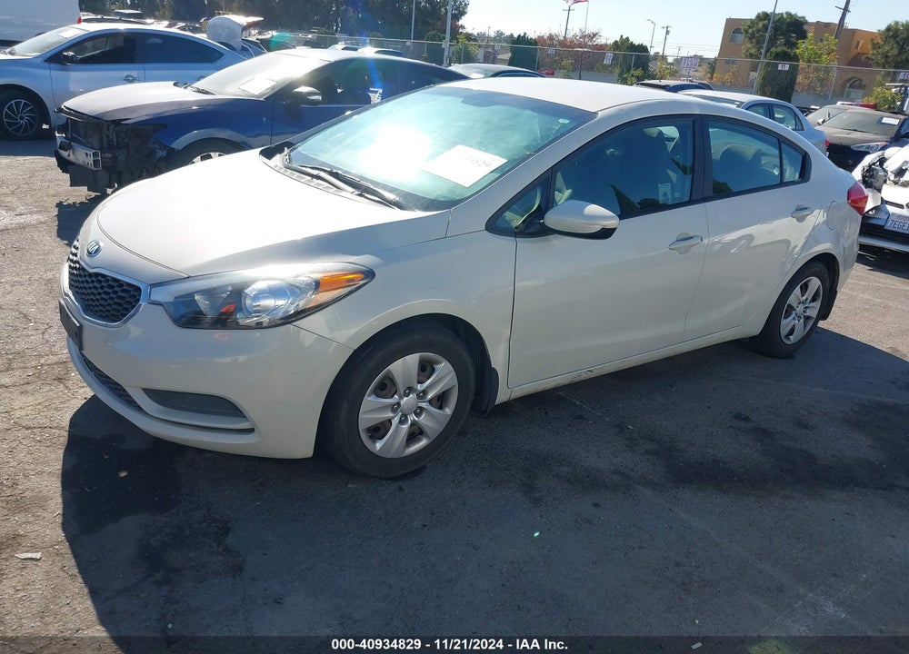 2015 KIA FORTE LX VIN: KNAFK4A68F5392667