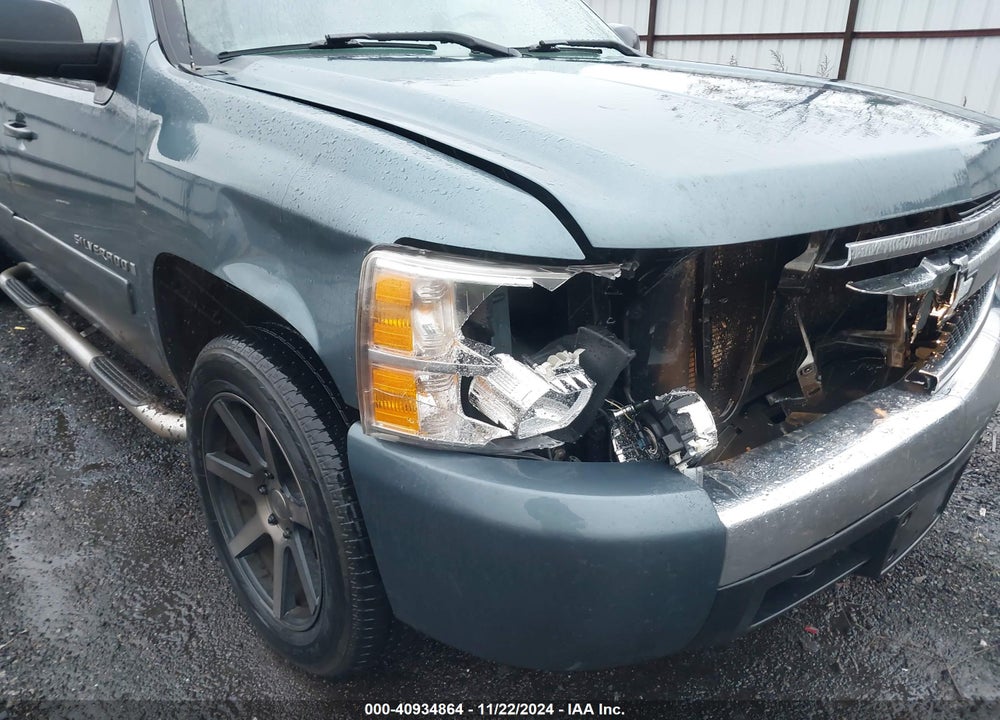 2008 CHEVROLET SILVERADO 1500 LT1 VIN: 3GCEK13C08G104037