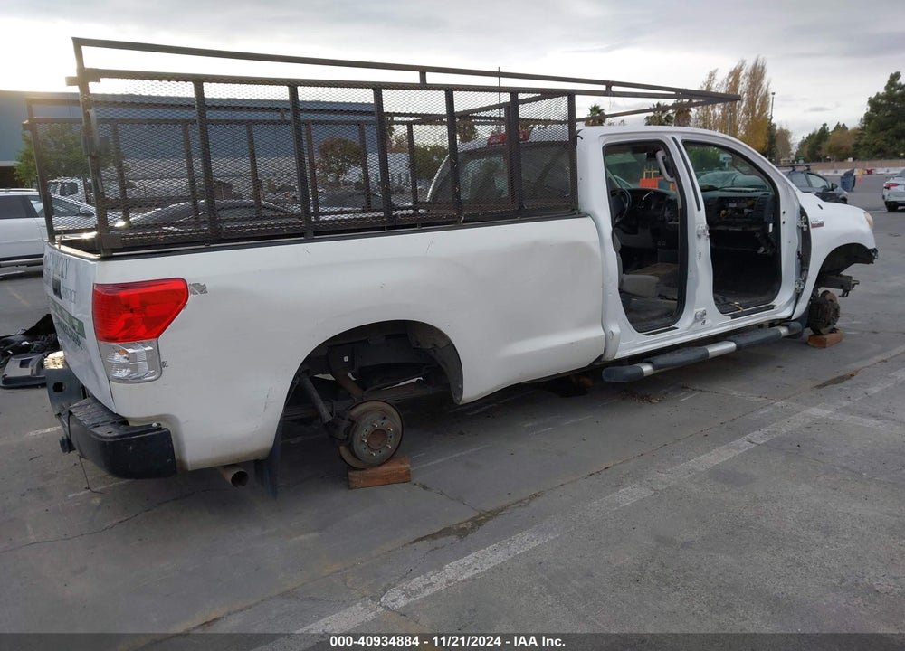 2013 TOYOTA TUNDRA 2WD TRUCK GRADE 5.7L V8 (A6) VIN: 5TFTY5F13DX007962