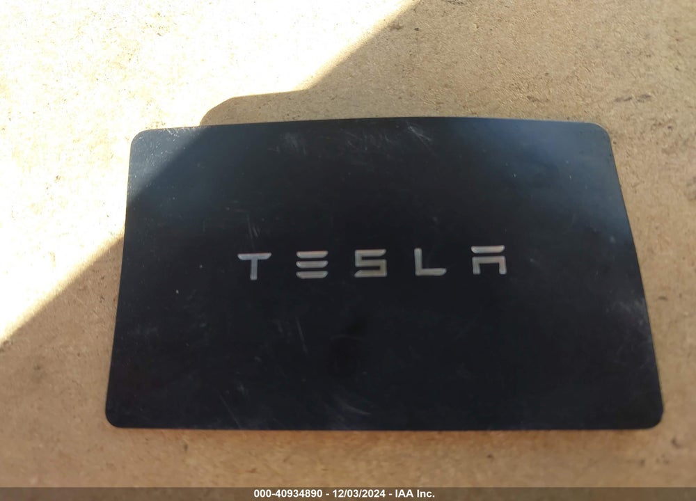 2021 TESLA MODEL Y LONG RANGE DUAL MOTOR ALL-WHEEL DRIVE VIN: 5YJYGDEE8MF200464