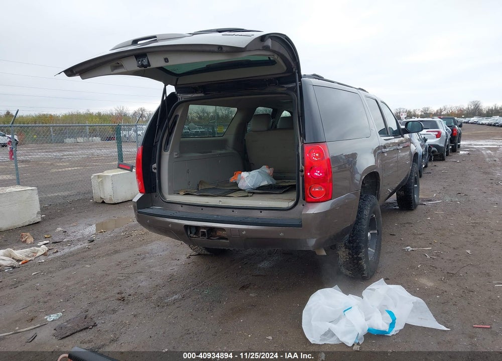 2013 GMC YUKON XL 1500 SLT VIN: 1GKS2KE77DR296113